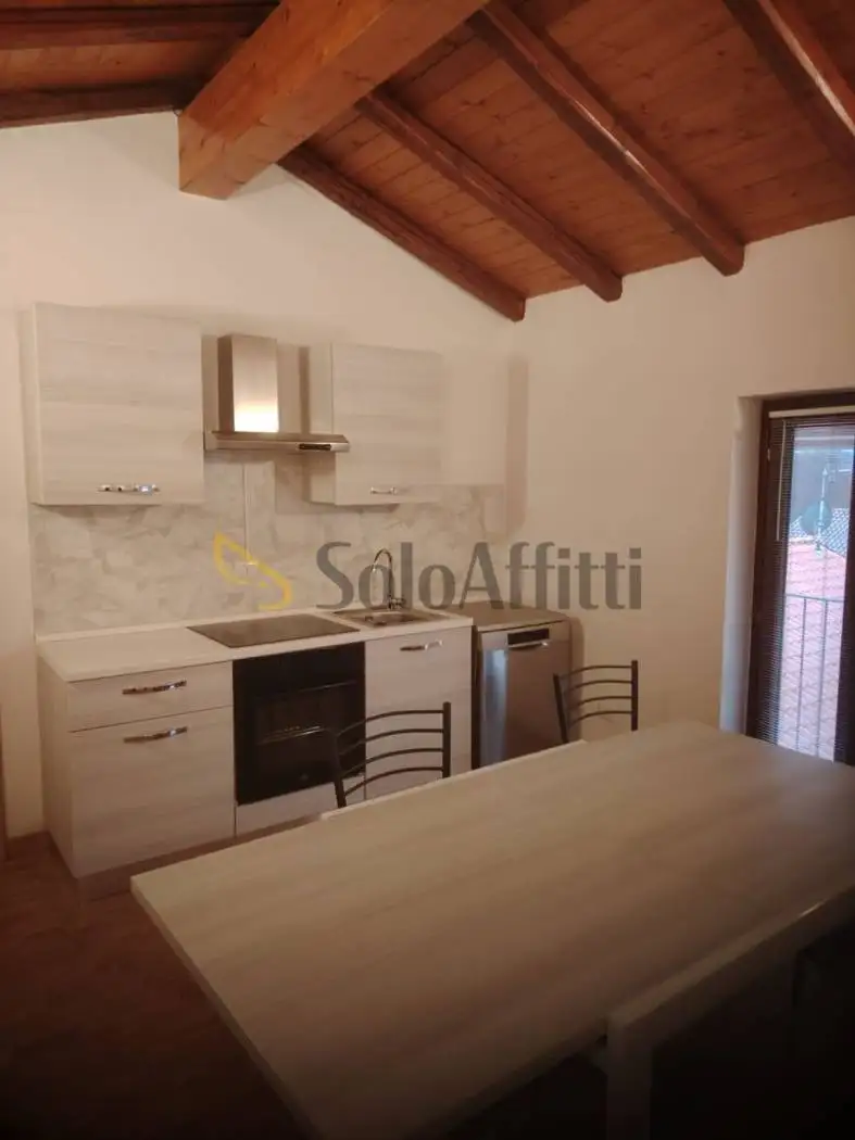 Appartamento in affitto a Viggiù