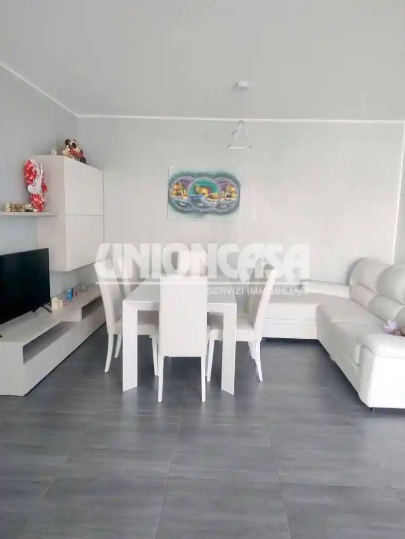 Trilocale via delle Ginestre, Bizzarone - foto 4