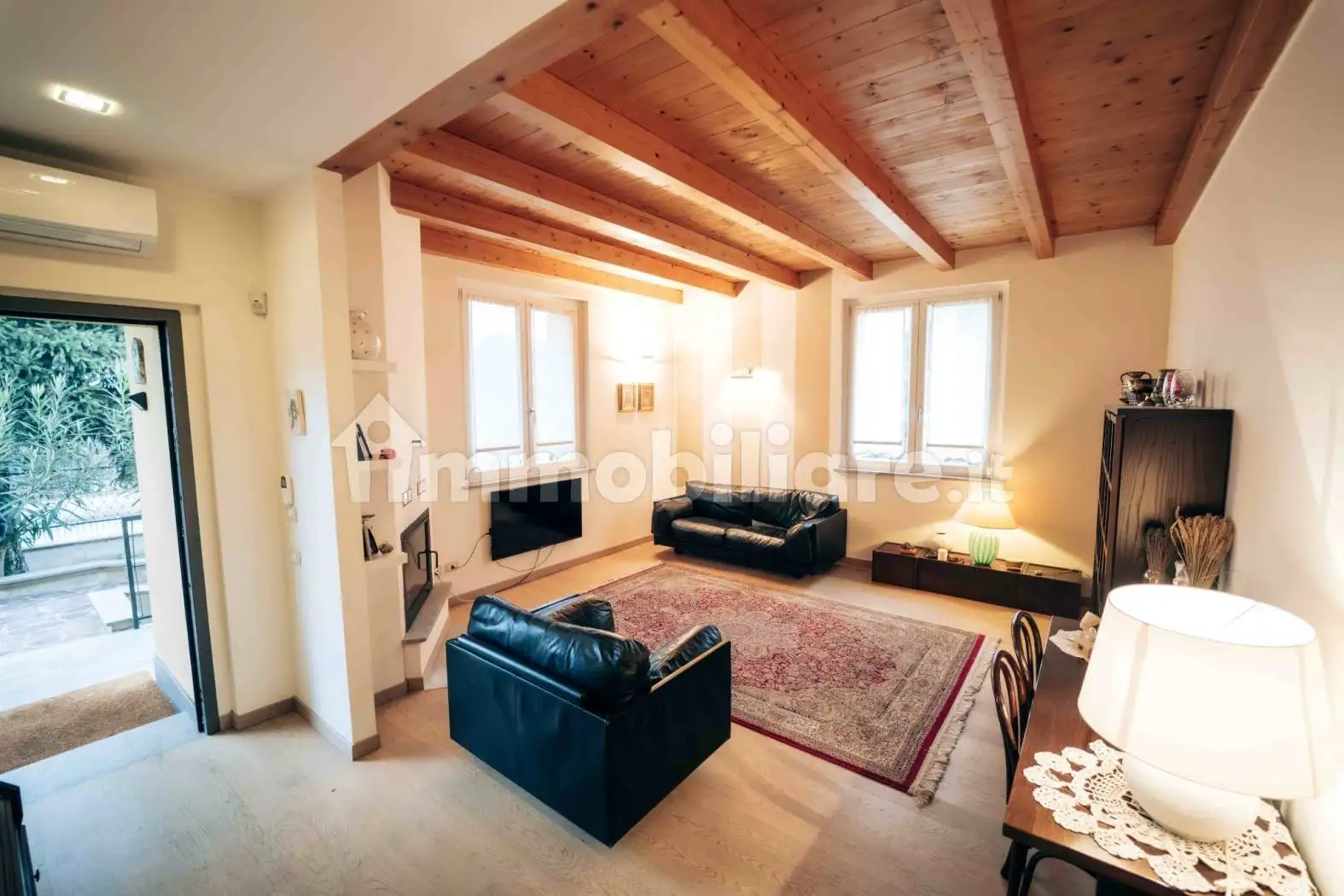 Villa in vendita a Cavenago d'Adda