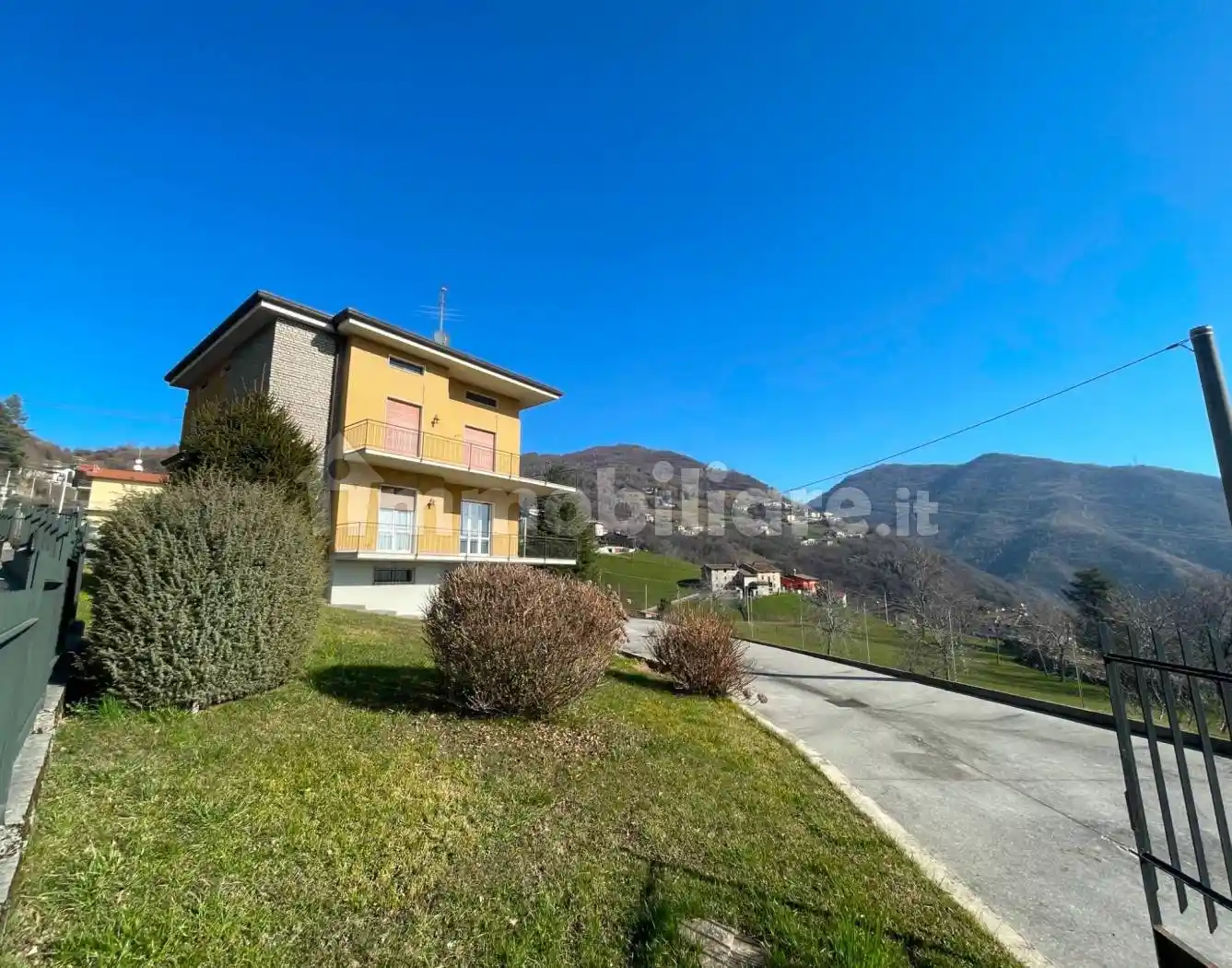 Appartamento in villa via Bracc 57, Monte Di Nese, Alzano Lombardo - foto 5