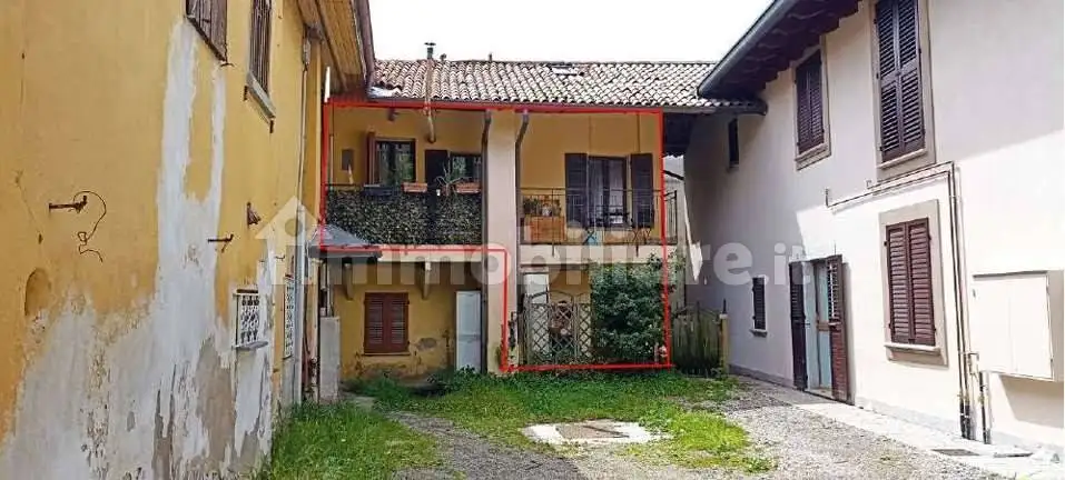 Appartamento in asta a Besana in Brianza