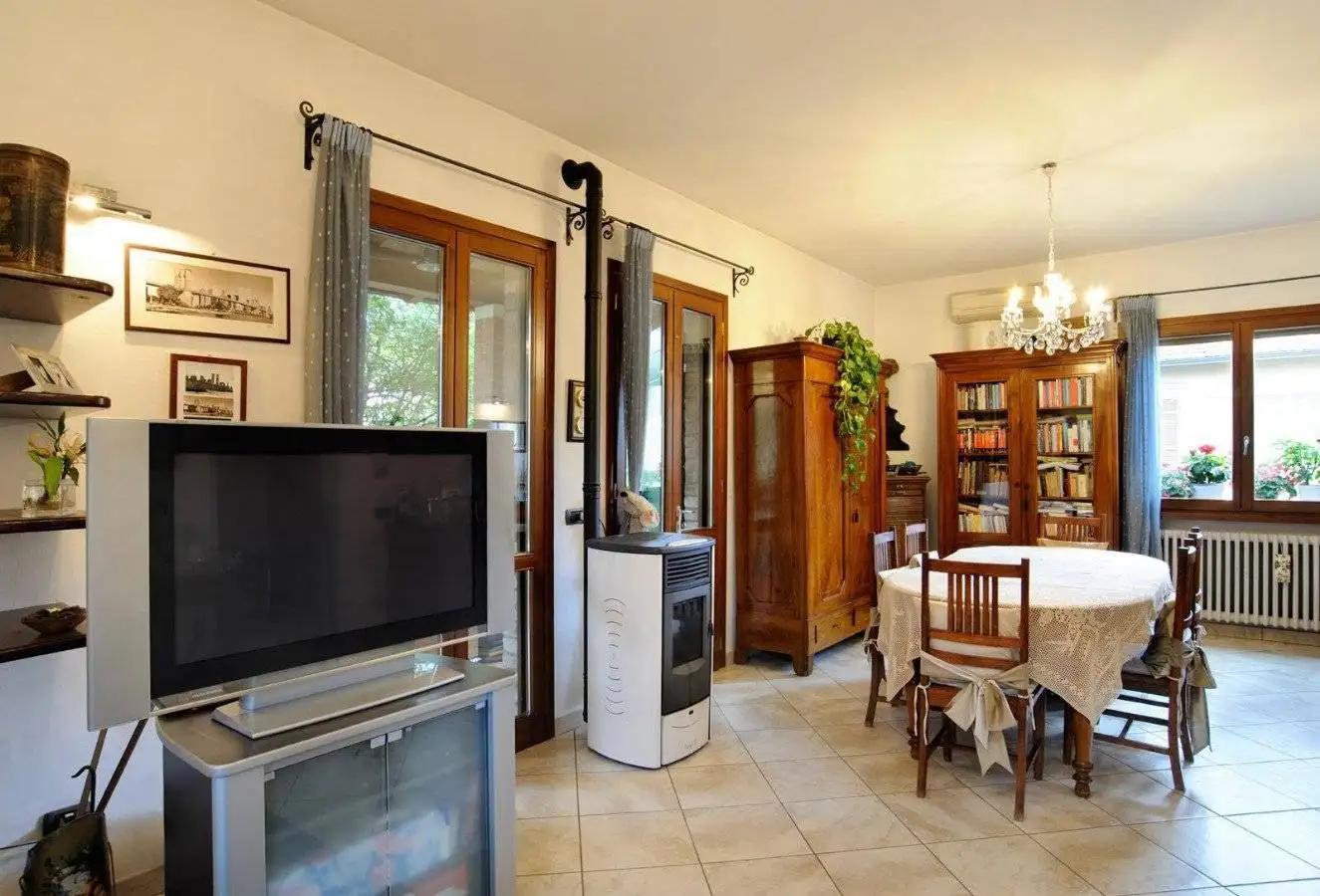 Villa in vendita a Reggio Emilia