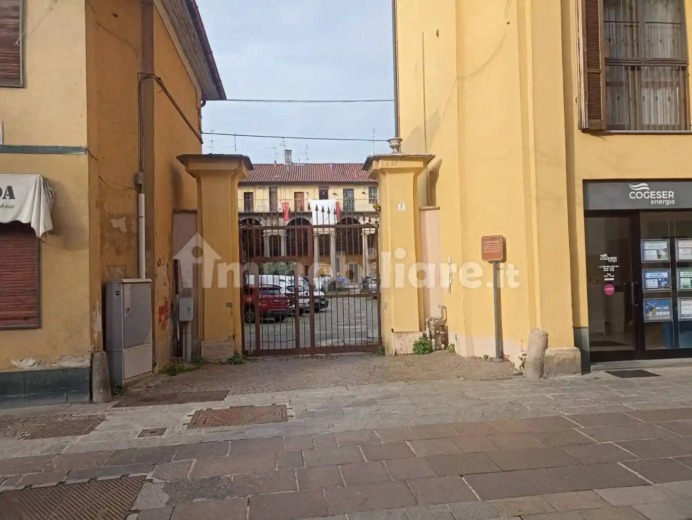 Bilocale buono stato, piano terra, Centro, Cernusco sul Naviglio - foto 2