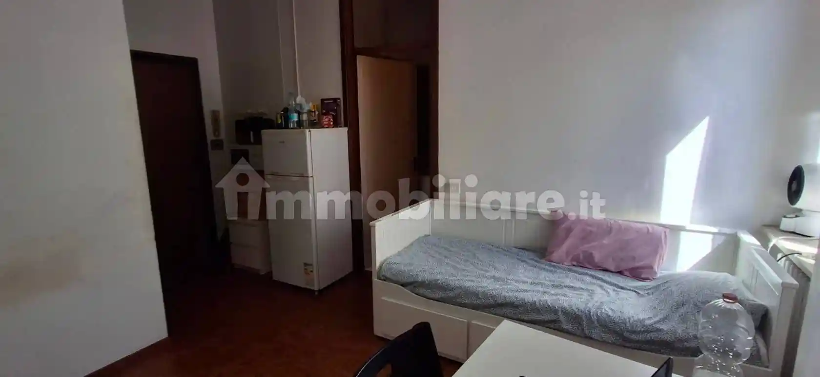 Monolocale buono stato, secondo piano, Centro Storico, Pavia - foto 3