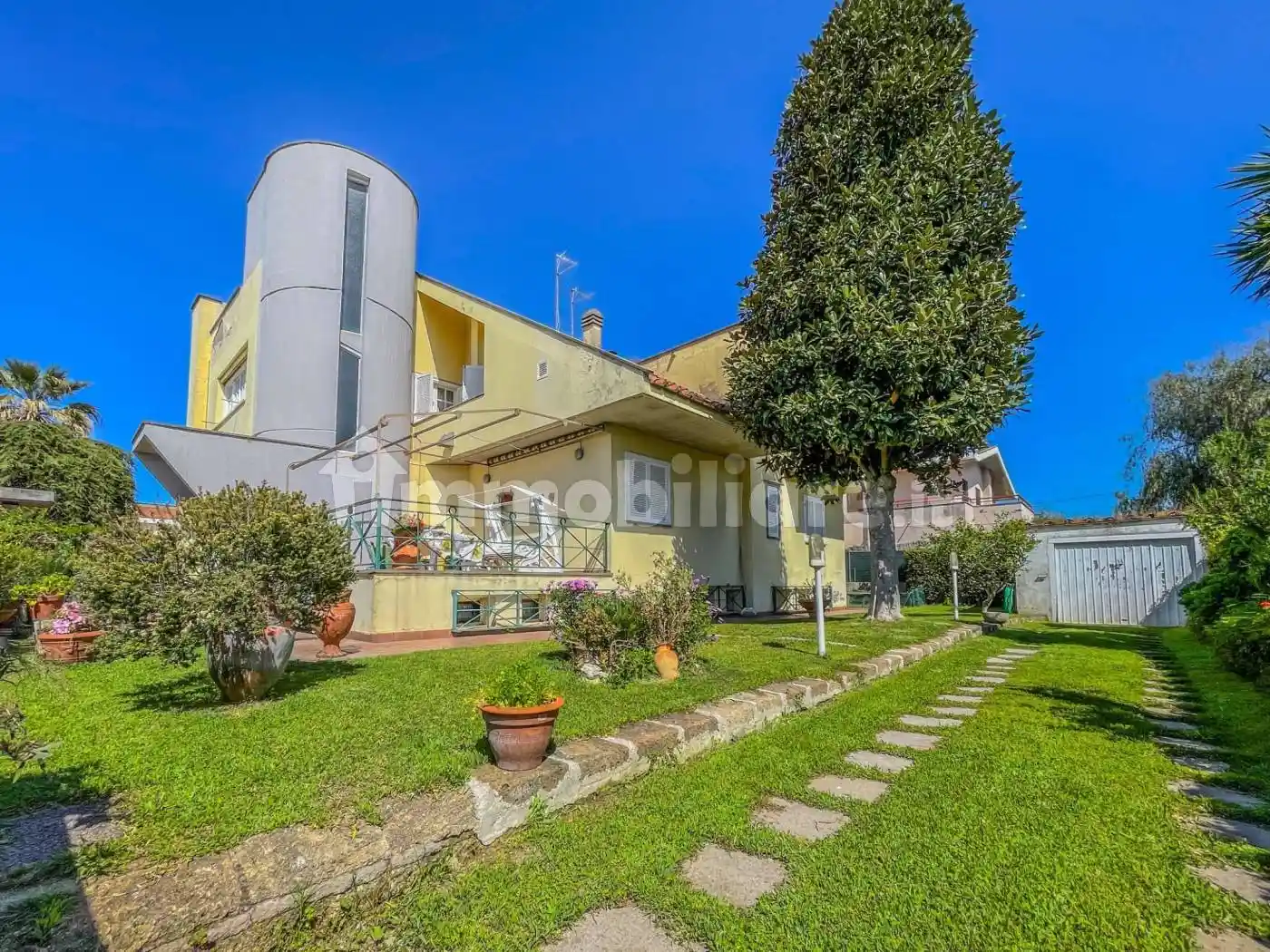 Villa in vendita a Anzio