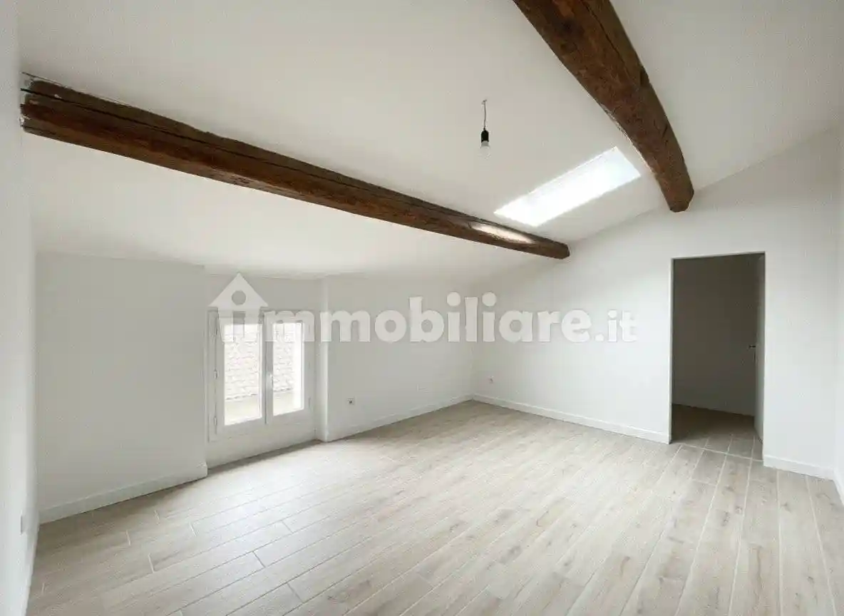 Terratetto unifamiliare piazza Mercatale, Centro Storico - Duomo, Prato - foto 5