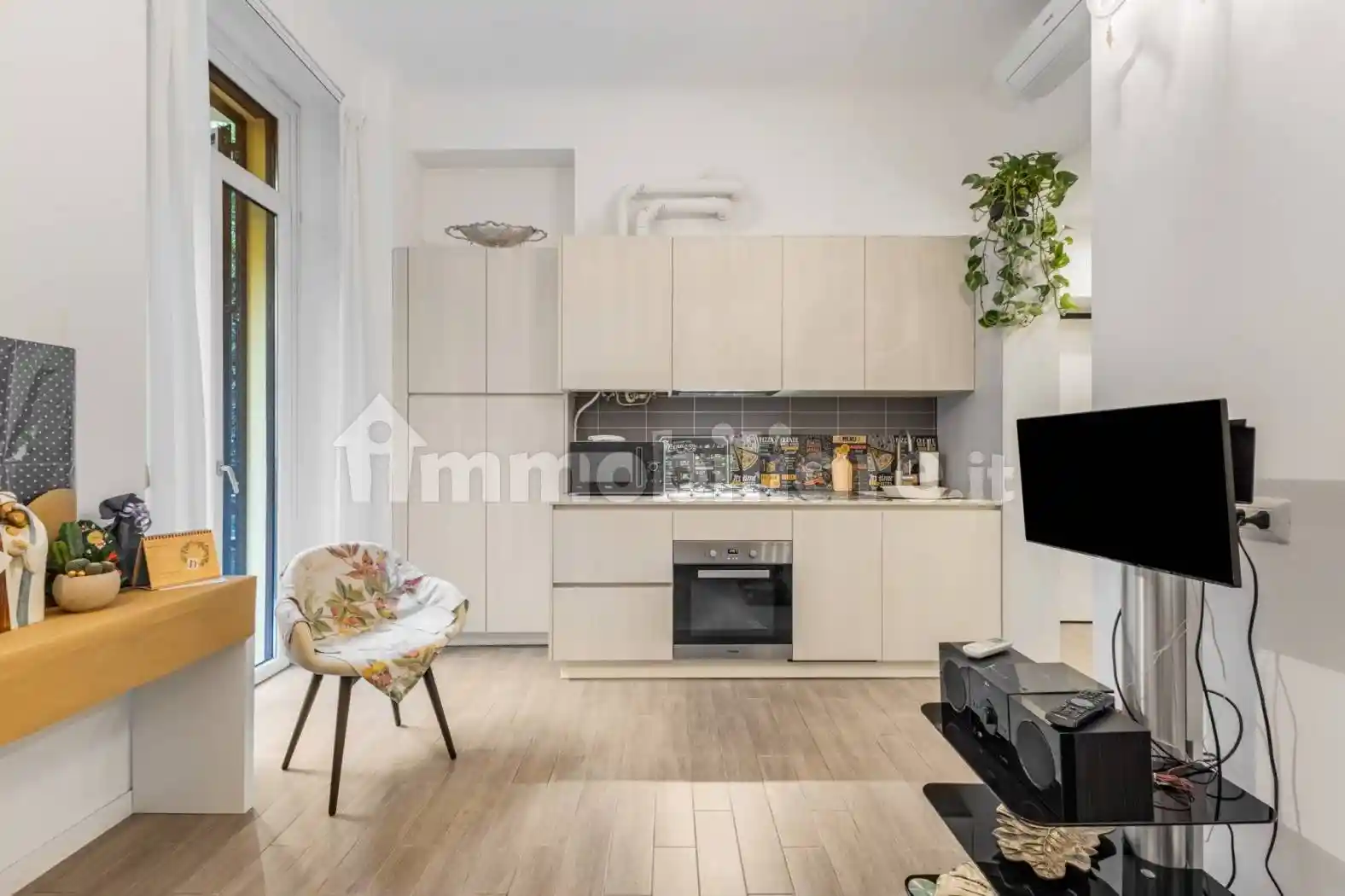 Bilocale via Carlo Farini 69, Farini, Milano - foto 2