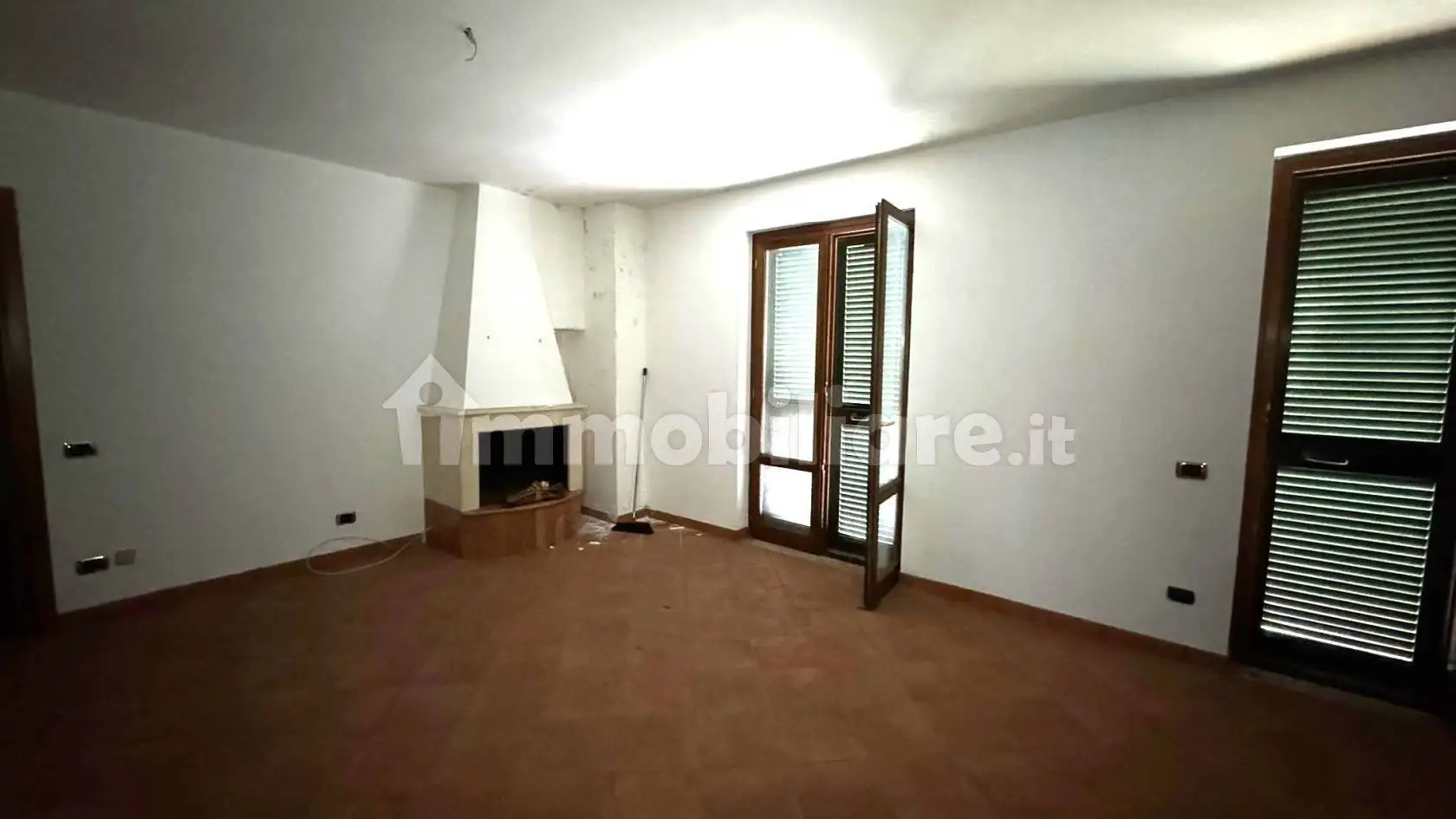 Appartamento in vendita a Quadrelle