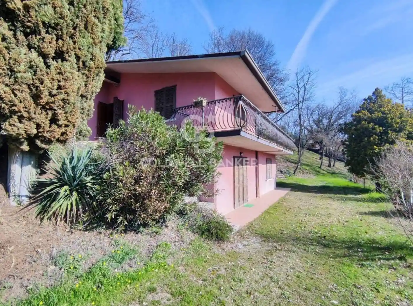 Villa in vendita a Soiano del Lago