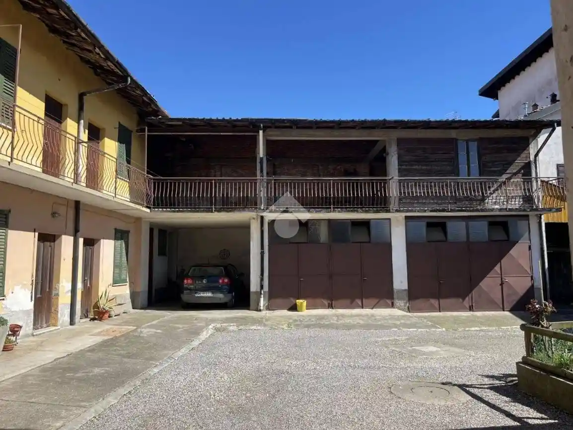 Terratetto plurifamiliare via San Giovanni 12, Centro, Binago - foto 5