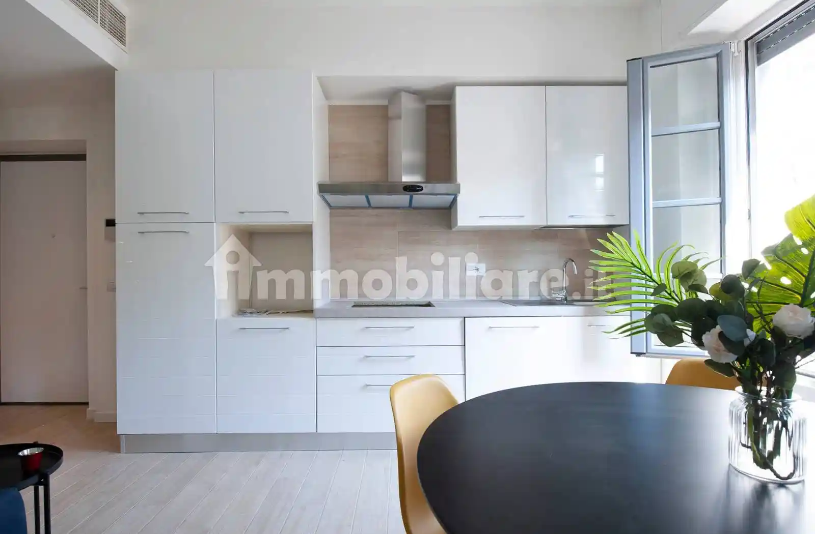 Bilocale piazza Santa Maria del Suffragio 3, Indipendenza, Milano - foto 5