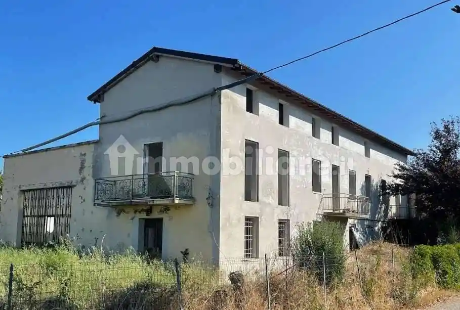 Rustico - casale all'asta via Concordia, Cavezzo - foto 4