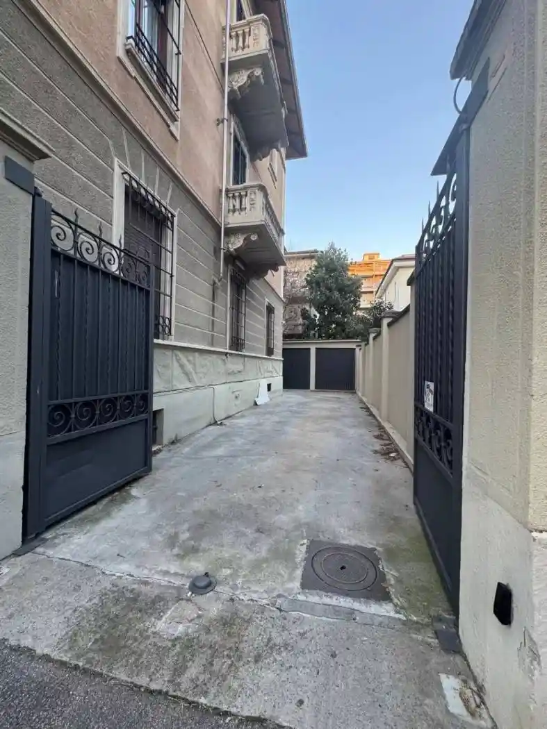 Palazzo - Edificio in Vendita - foto 3