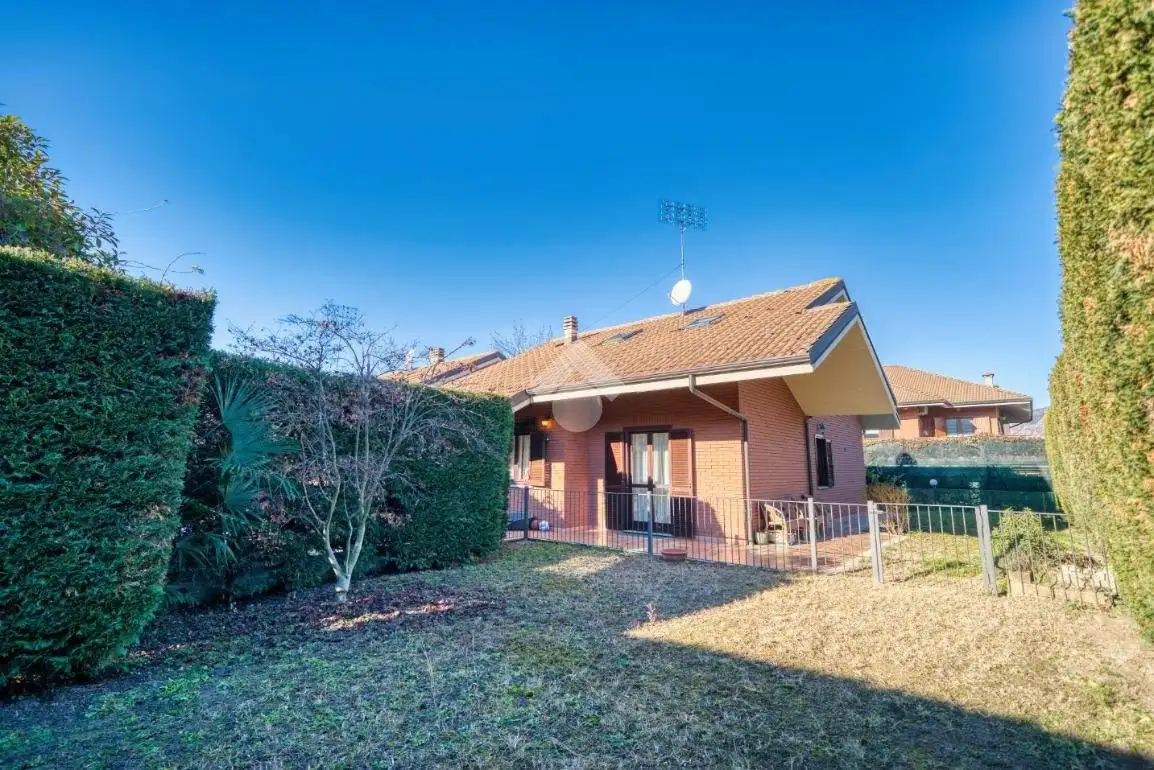 Villa in vendita a Rosta