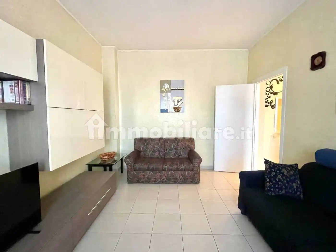 Bilocale via Ugo Foscolo 23, Corsico - foto 3