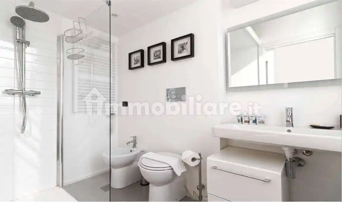 Bilocale via Napo Torriani, 22, Centrale, Milano - foto 4