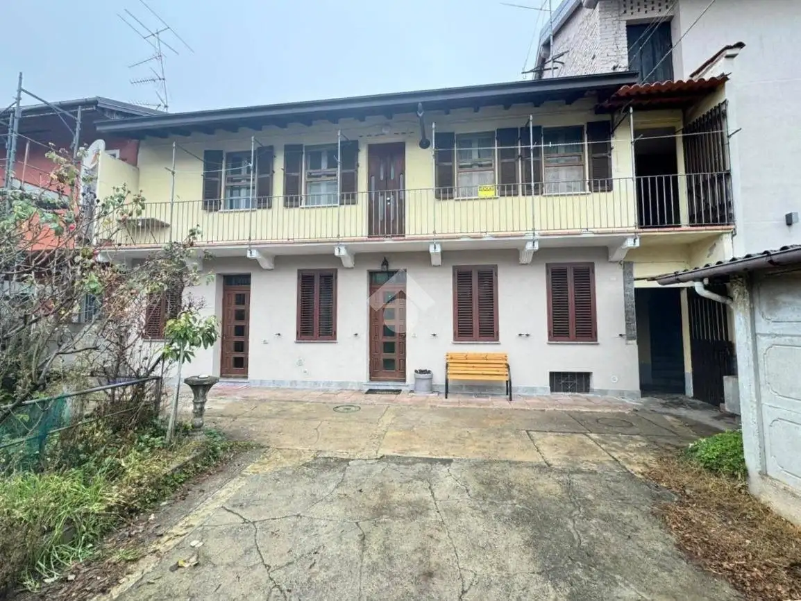 Villa in vendita a Trecate