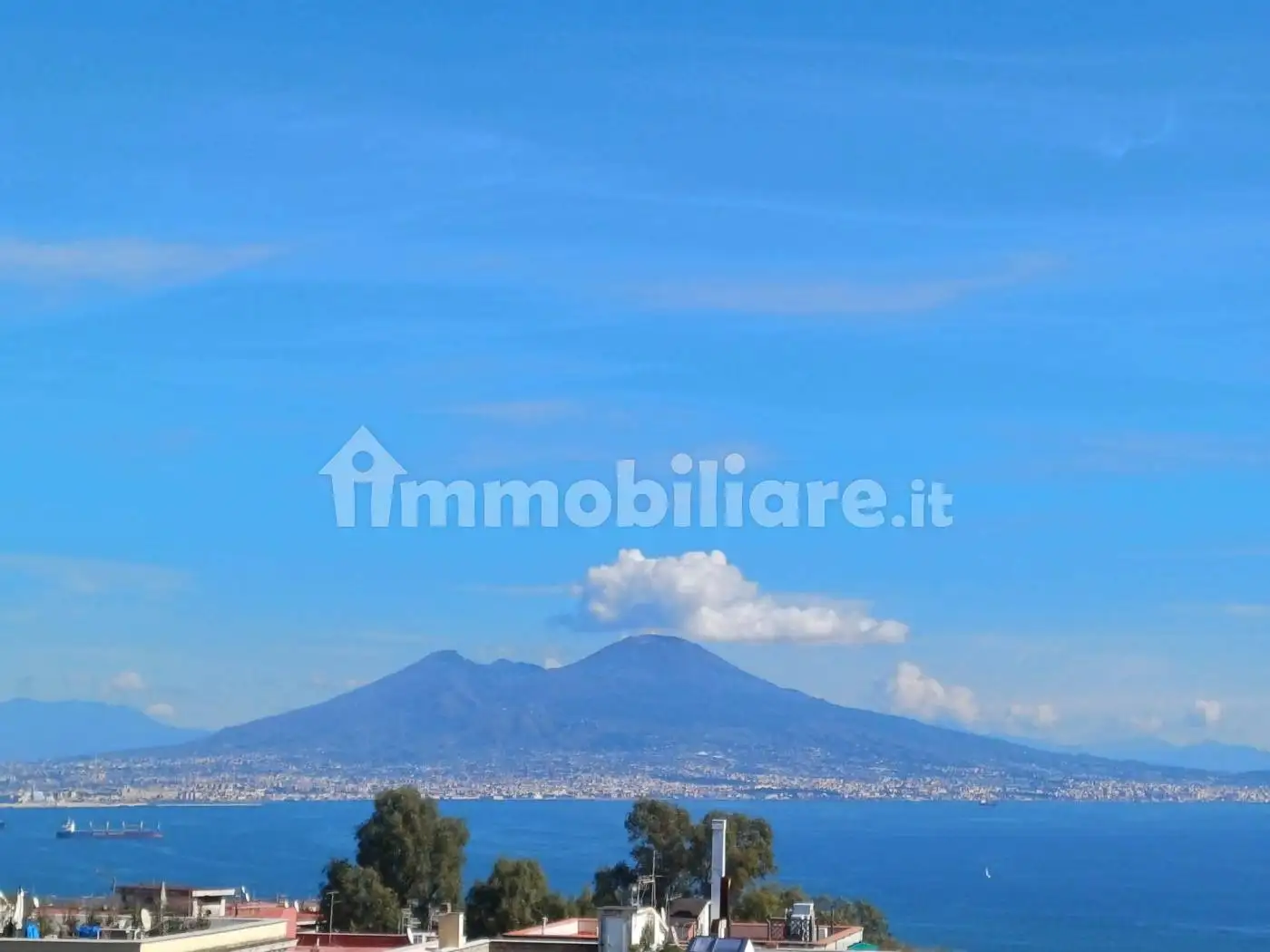 Appartamento in affitto a Napoli