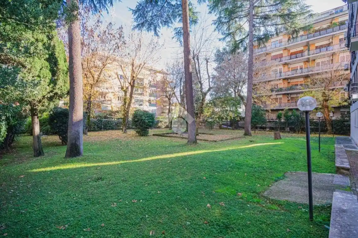 Quadrilocale viale Egeo 155, Eur, Roma - foto 3