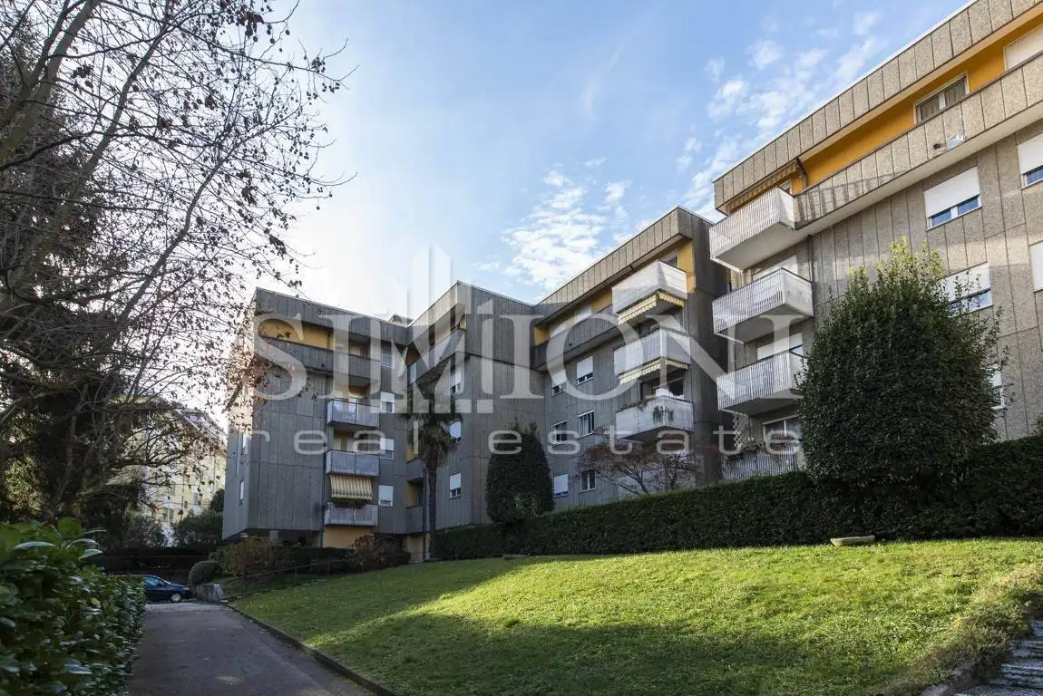 Appartamento in vendita a Varese