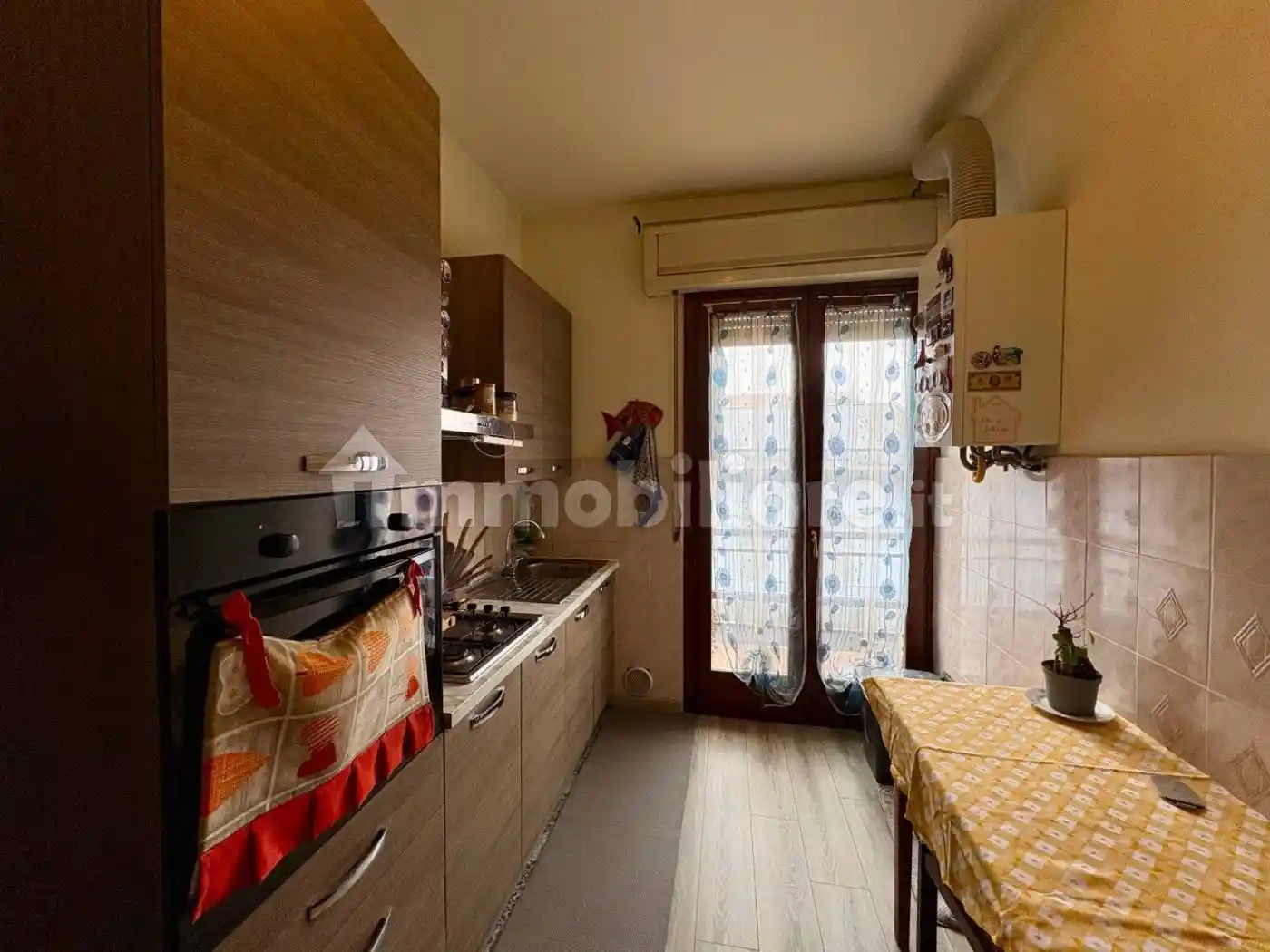 Bilocale ottimo stato, terzo piano, Via Colombo, Piacenza - foto 2