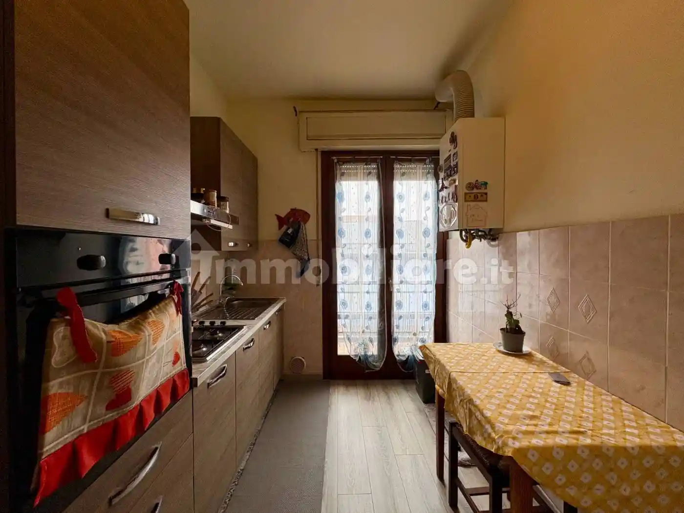 Bilocale ottimo stato, terzo piano, Via Colombo, Piacenza - foto 4