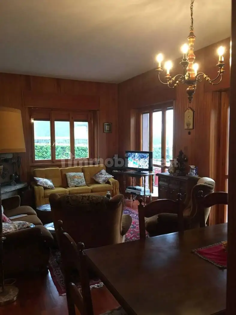 Appartamento in affitto a Moggio