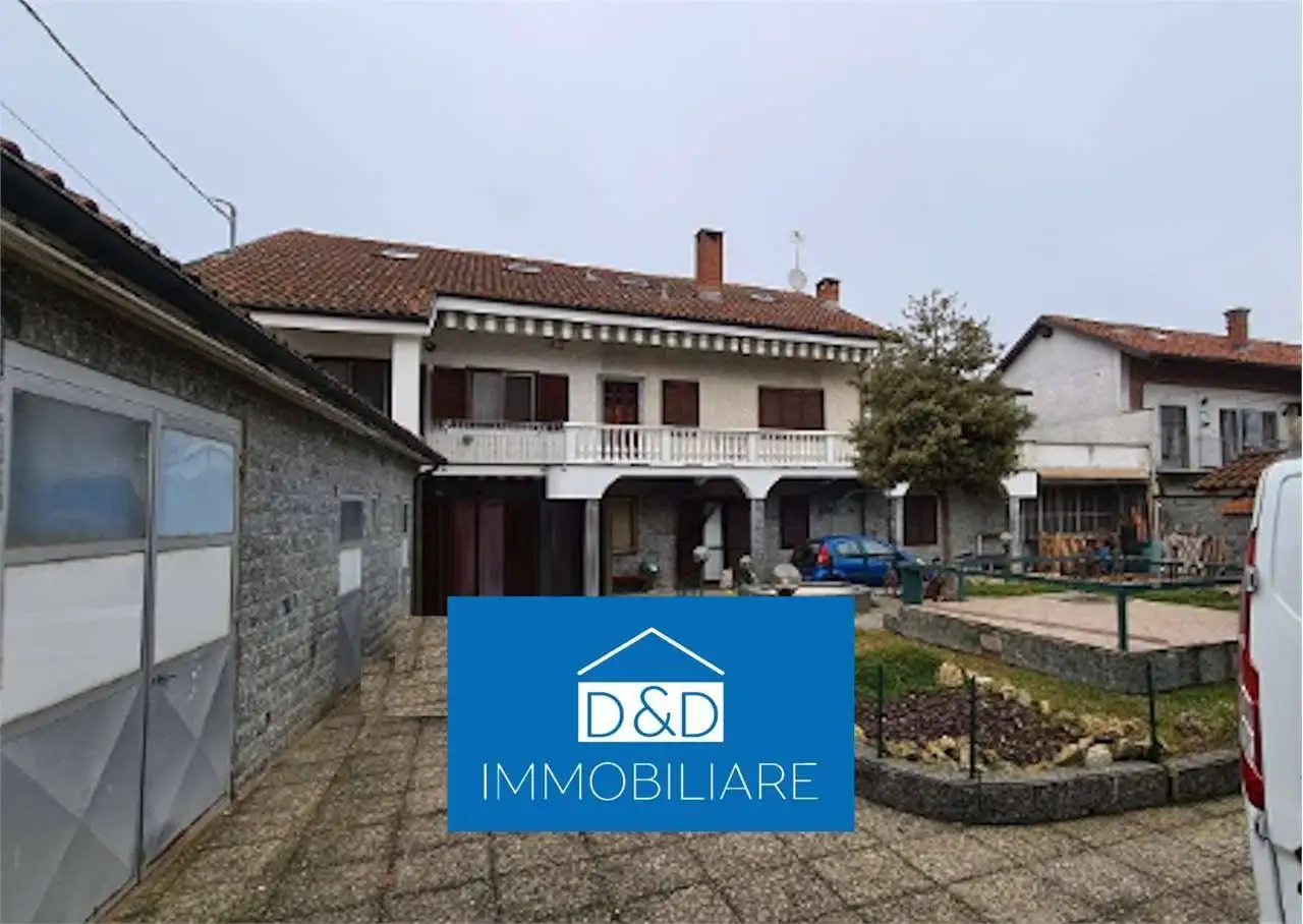 Casa indipendente in asta a Carignano