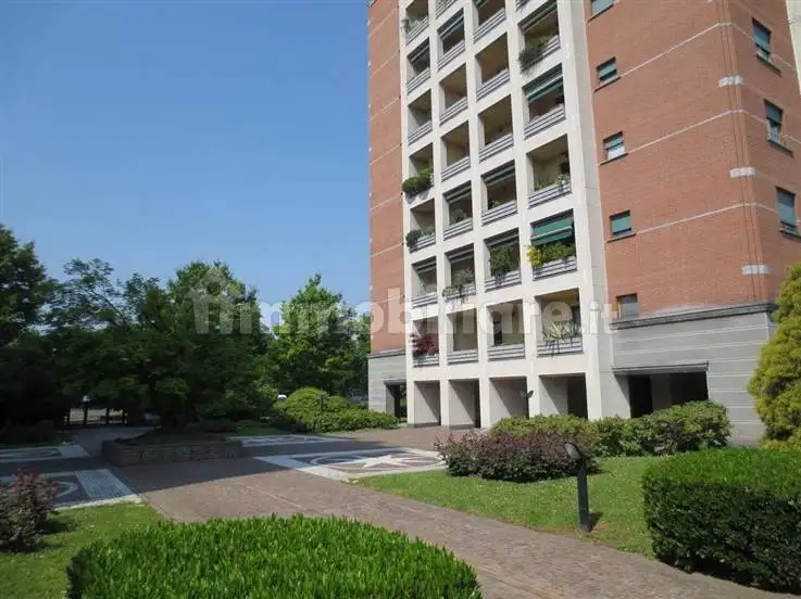 Appartamento in vendita a Monza