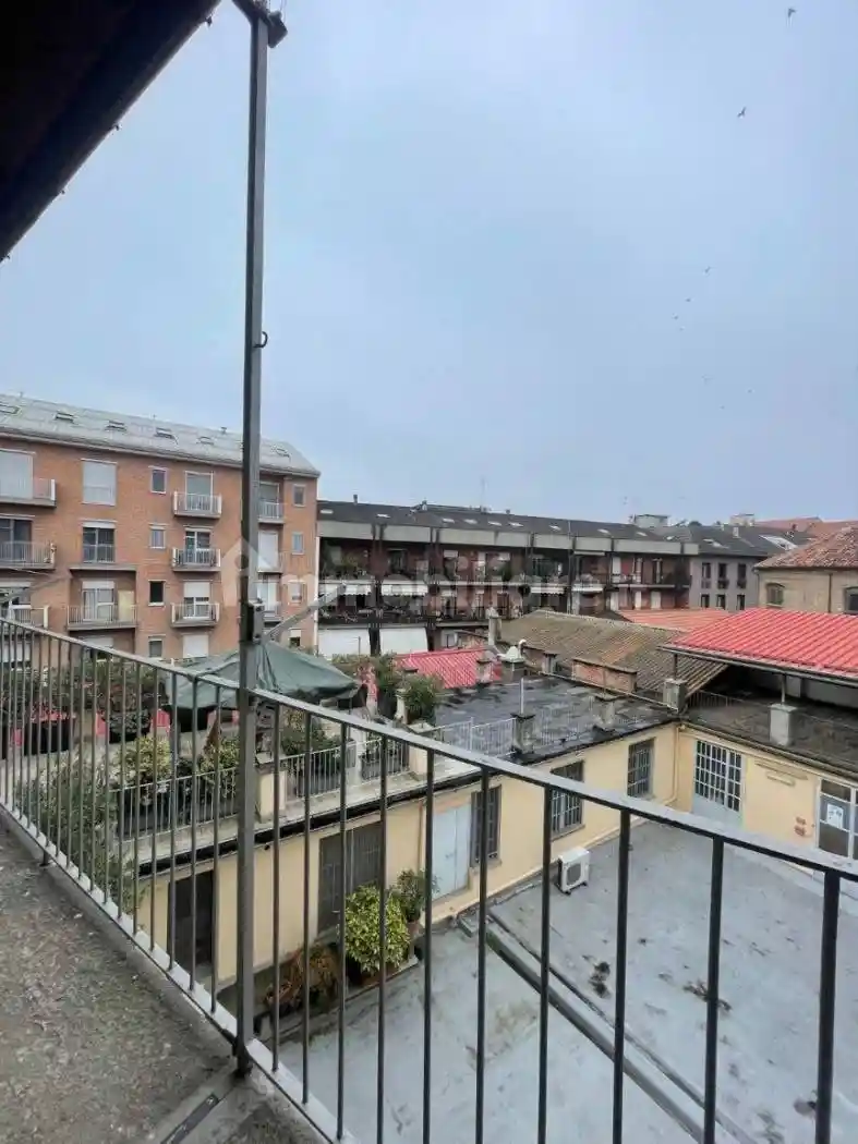 Trilocale via Guttuari 1, Stazione, Asti - foto 2