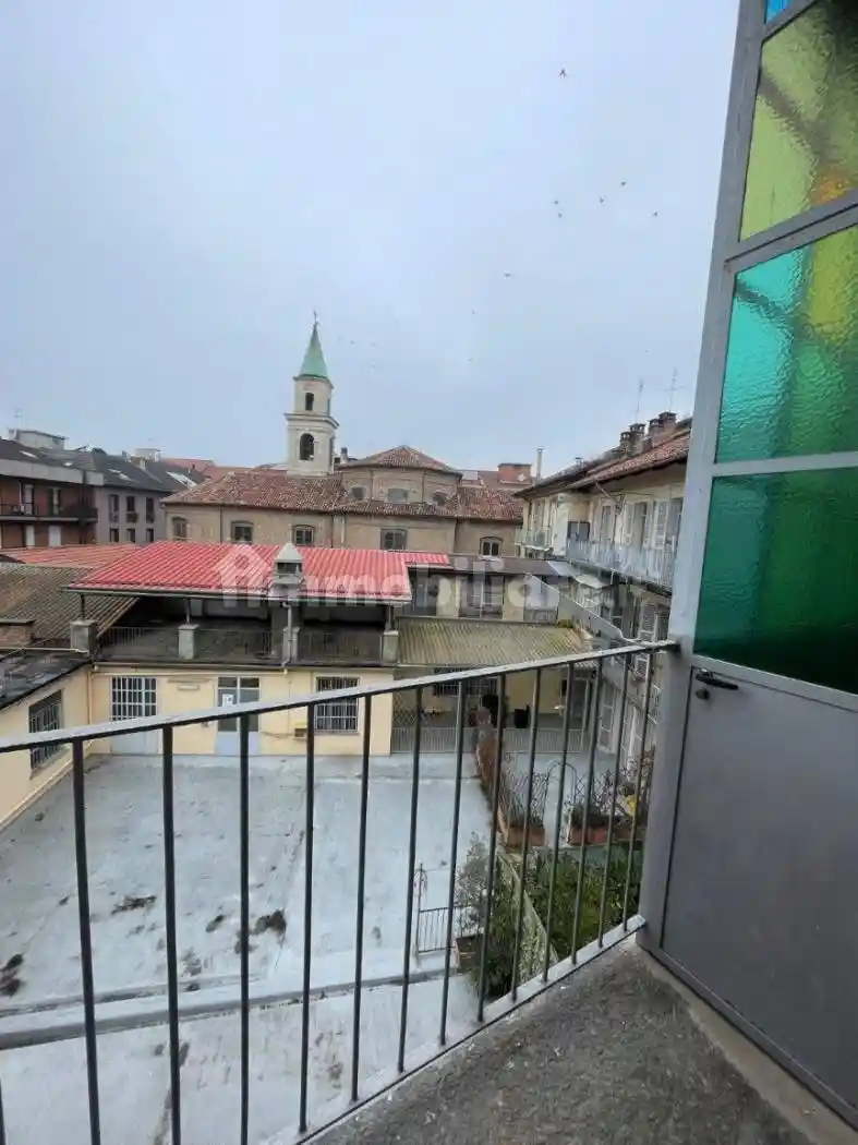 Trilocale via Guttuari 1, Stazione, Asti - foto 3