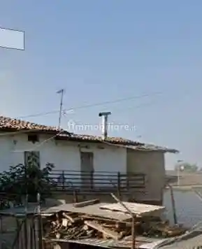 Casa indipendente all'asta via Benvenuto Cellini, Castelnovo di Sotto - foto 5