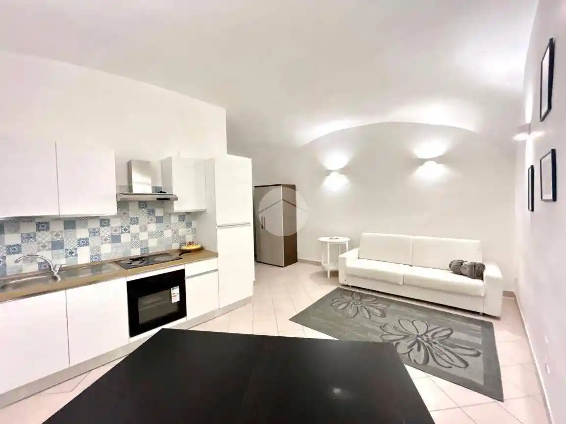 Monolocale Vicoletto San Guido 1, Chiaia, Napoli - foto 4