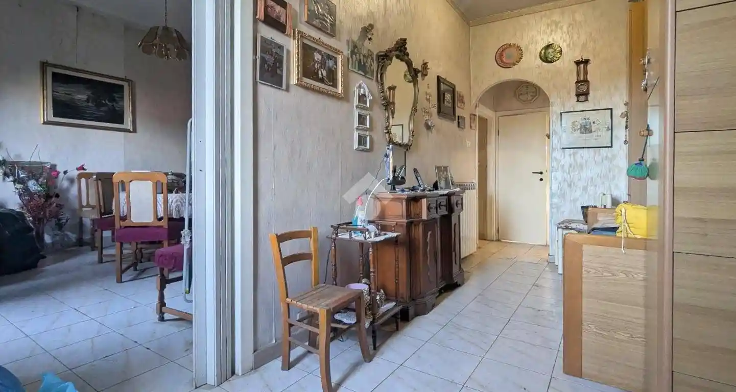 Bilocale via Dei Due Allori 14, Tor de' Schiavi, Roma - foto 2