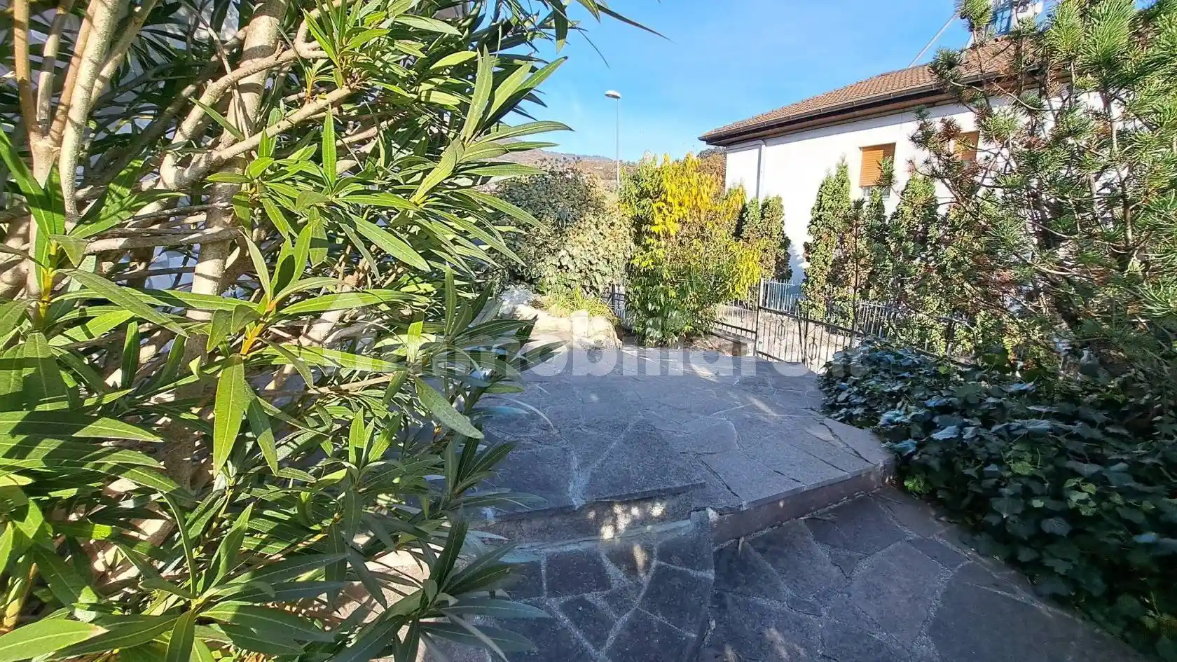 Villa unifamiliare via dei Giardini 47, Laste - Cognola, Trento - foto 2