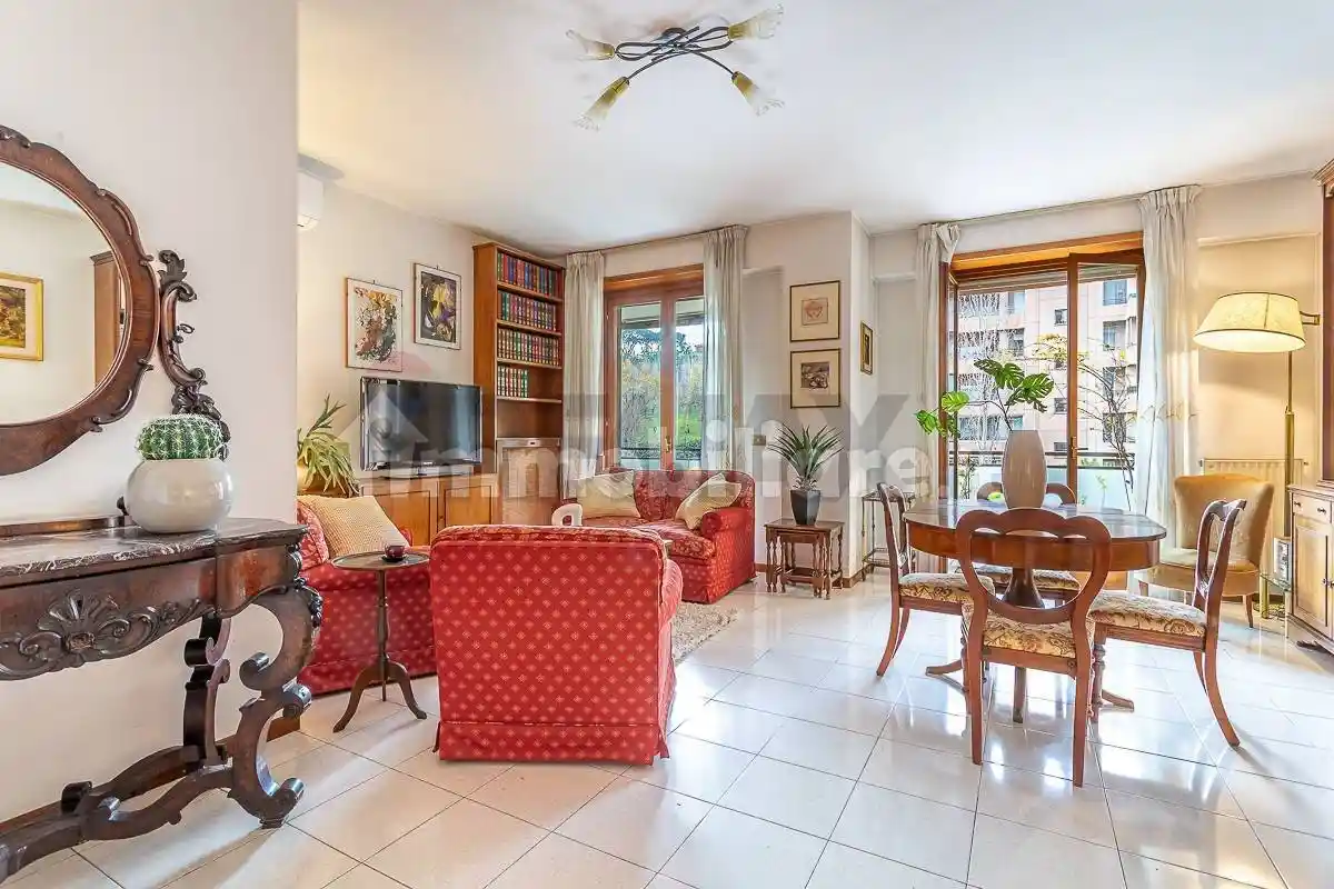 Quadrilocale via di Decima 256, Torrino, Roma - foto 2