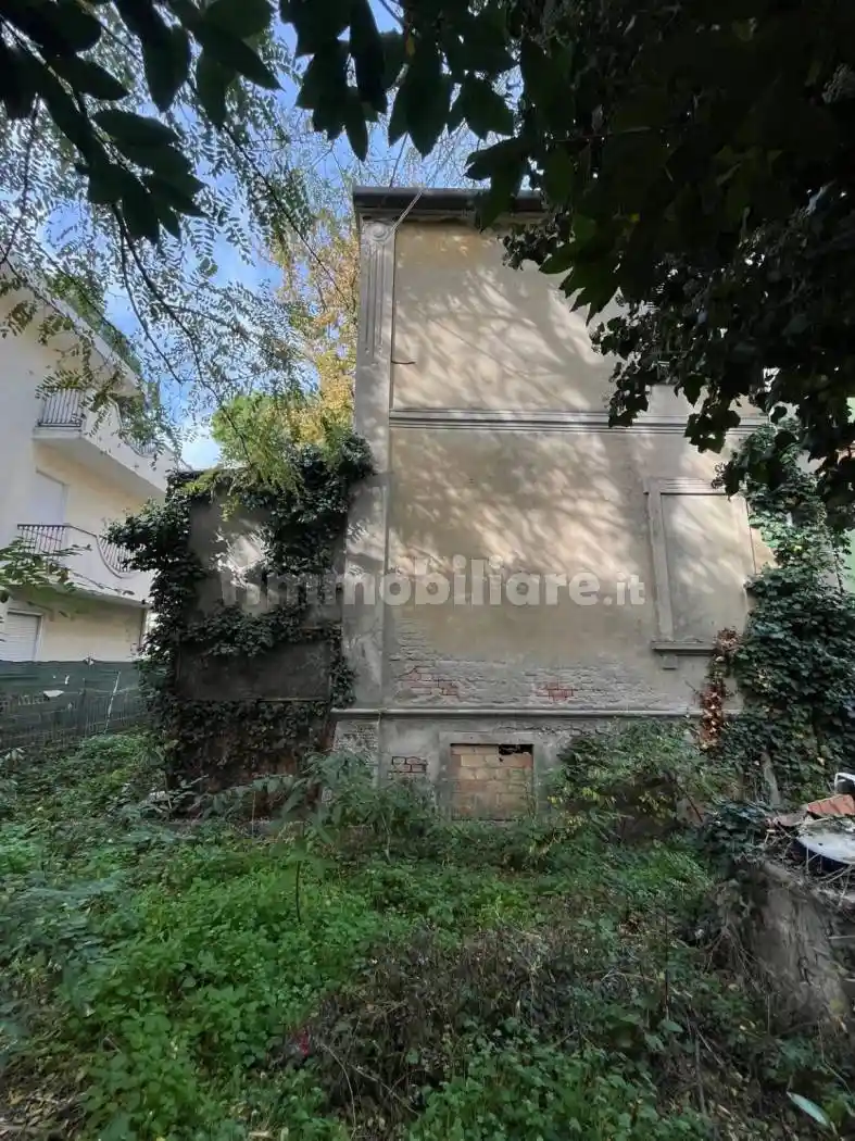 Terratetto unifamiliare 425 m², da ristrutturare, Alba Mare, Riccione - foto 3