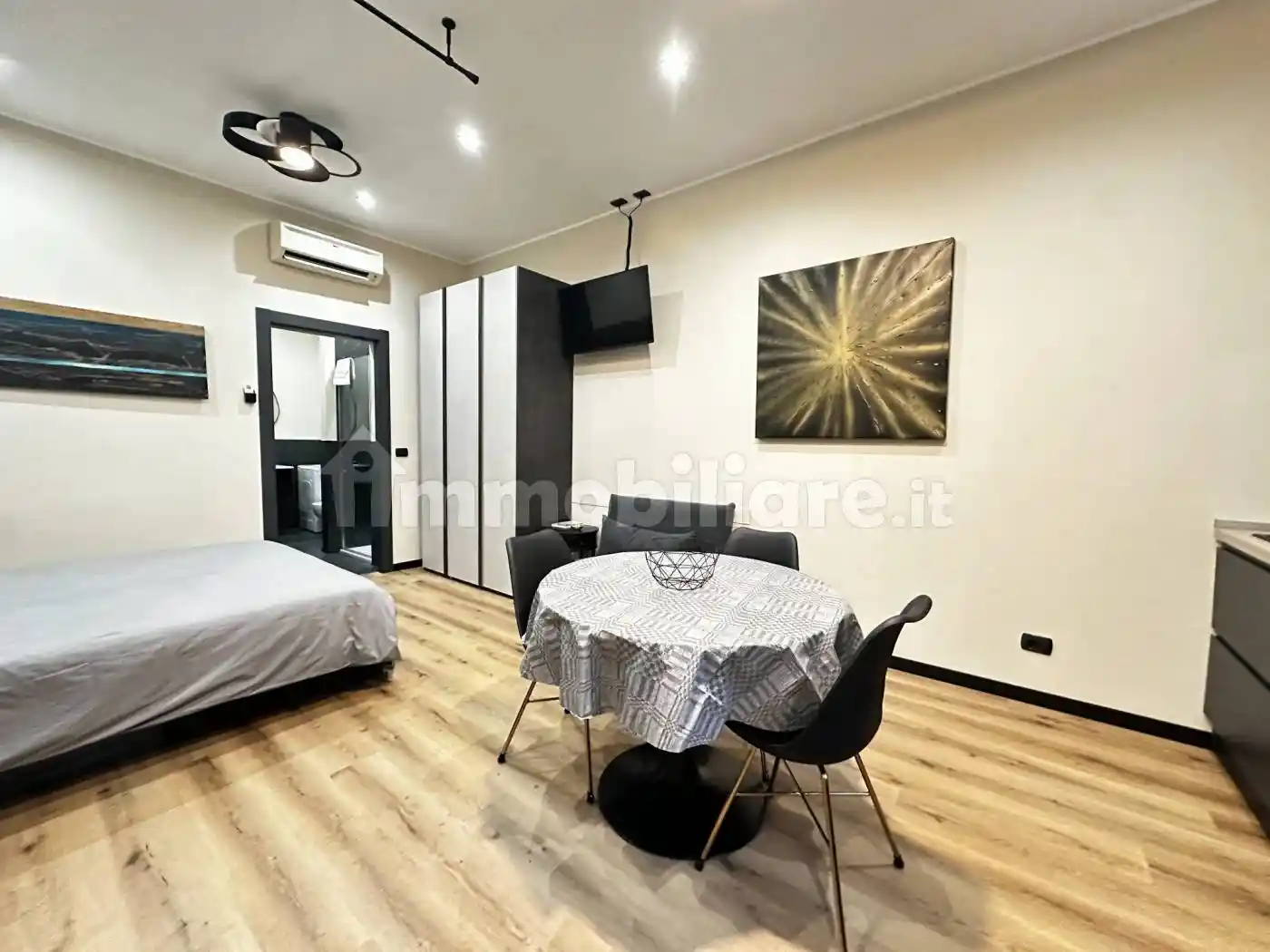 Bilocale via del Borgo di San Pietro 2, Irnerio, Bologna - foto 3