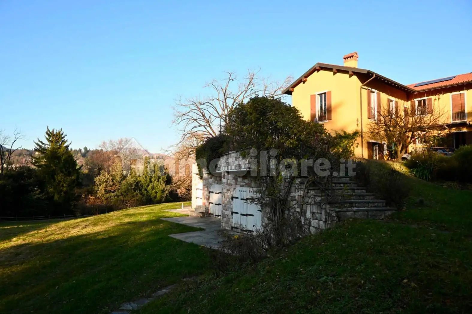 Villa in affitto a Varese