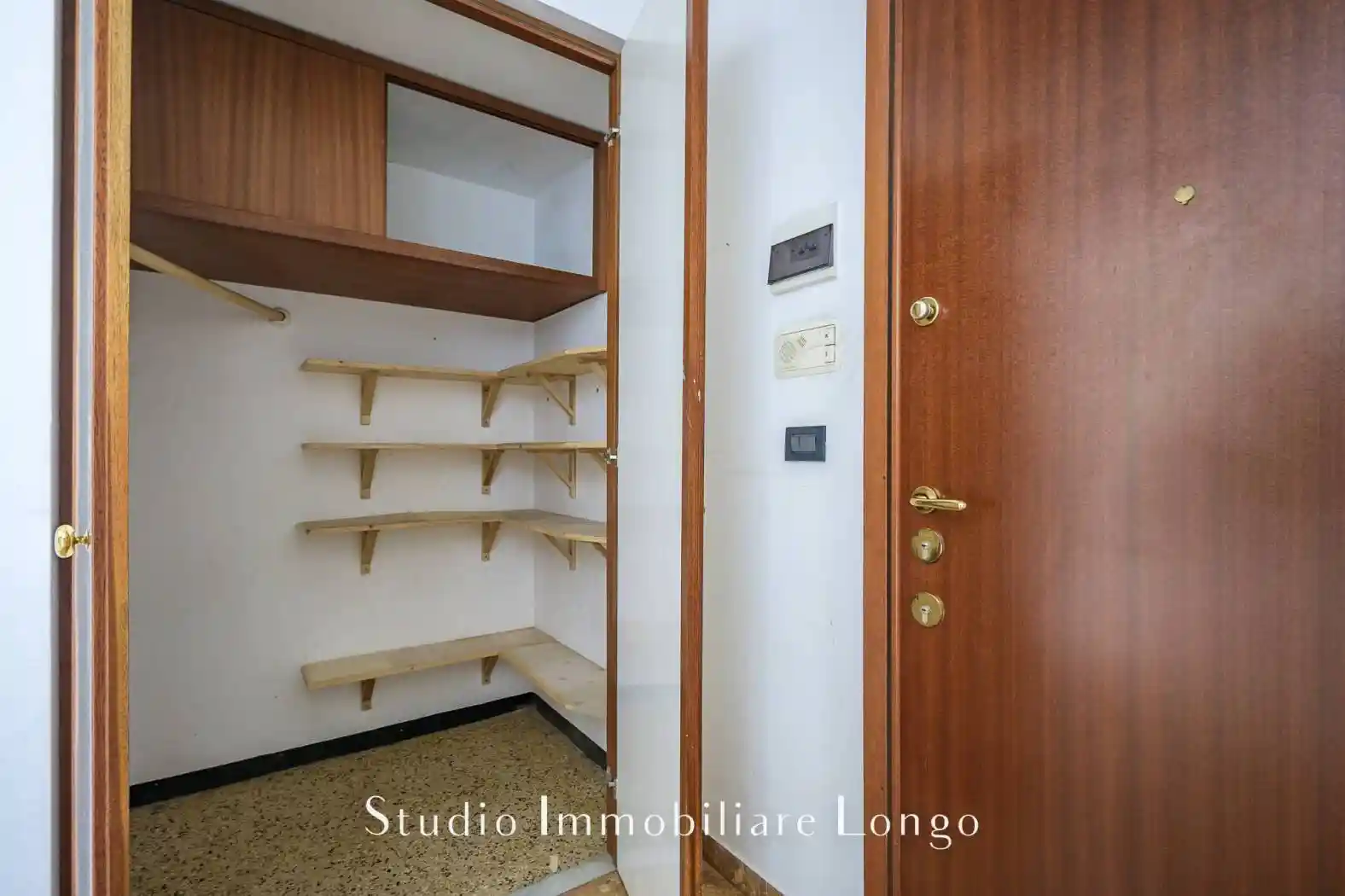 Quadrilocale via Paolo Magretti, Marassi, Genova - foto 4