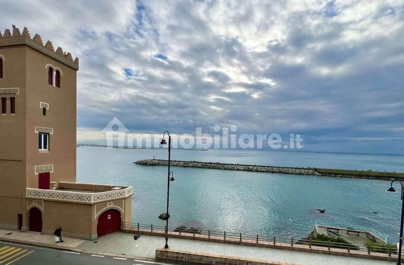 Appartamento in vendita a Genova