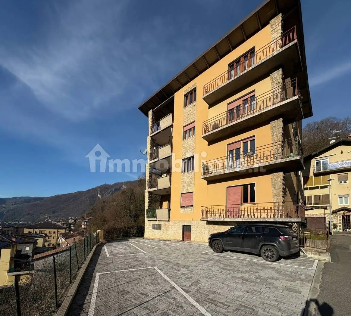 Appartamento in vendita a Zogno