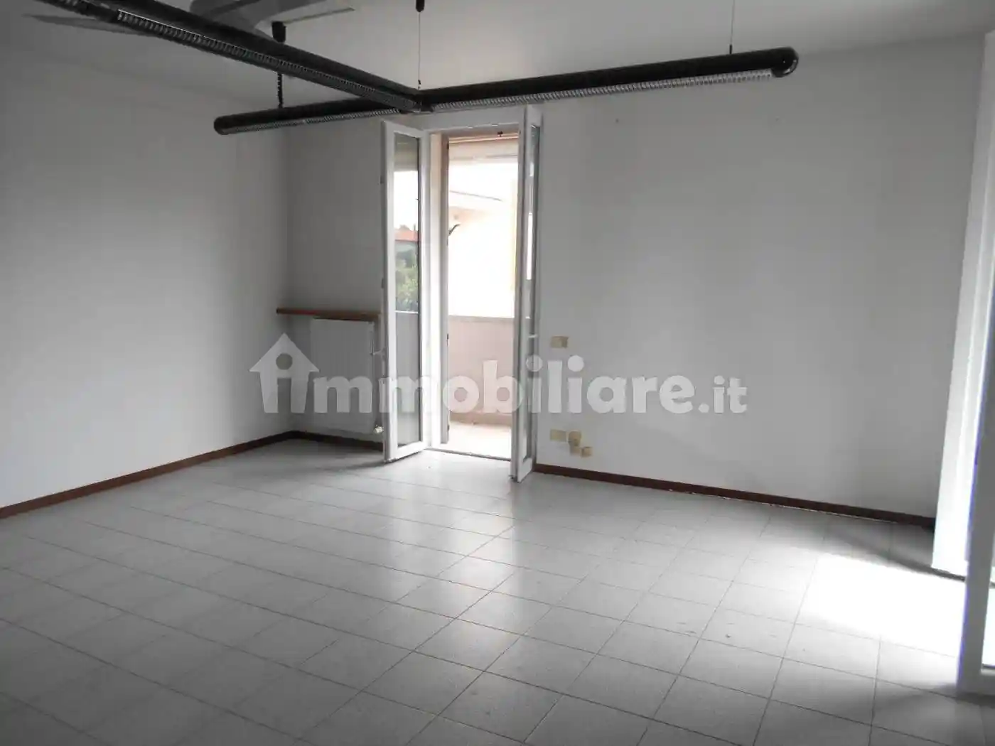 Trilocale via Santa Maria Maddalena, Centro, Arosio - foto 3