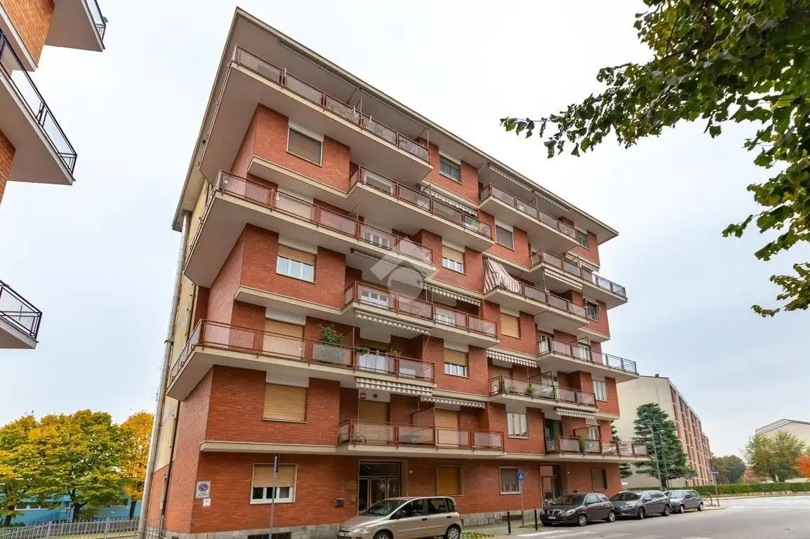 Appartamento in vendita a Beinasco