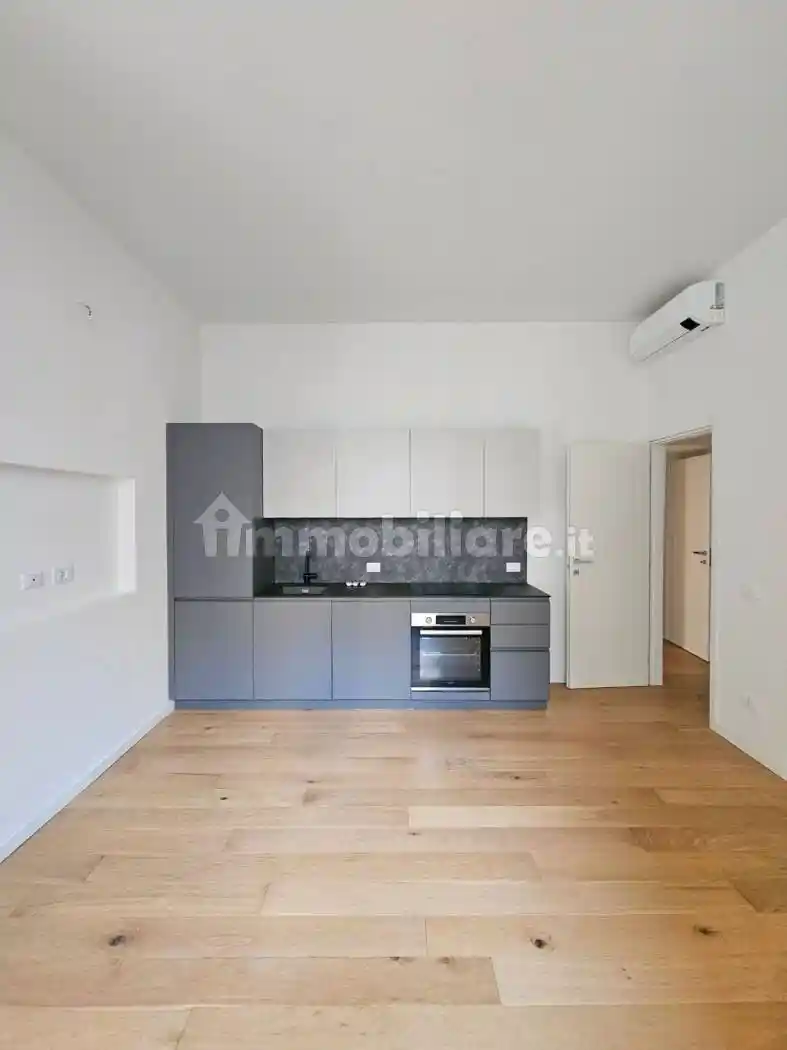 Trilocale ottimo stato, terzo piano, Vincenzo Monti, Milano - foto 4