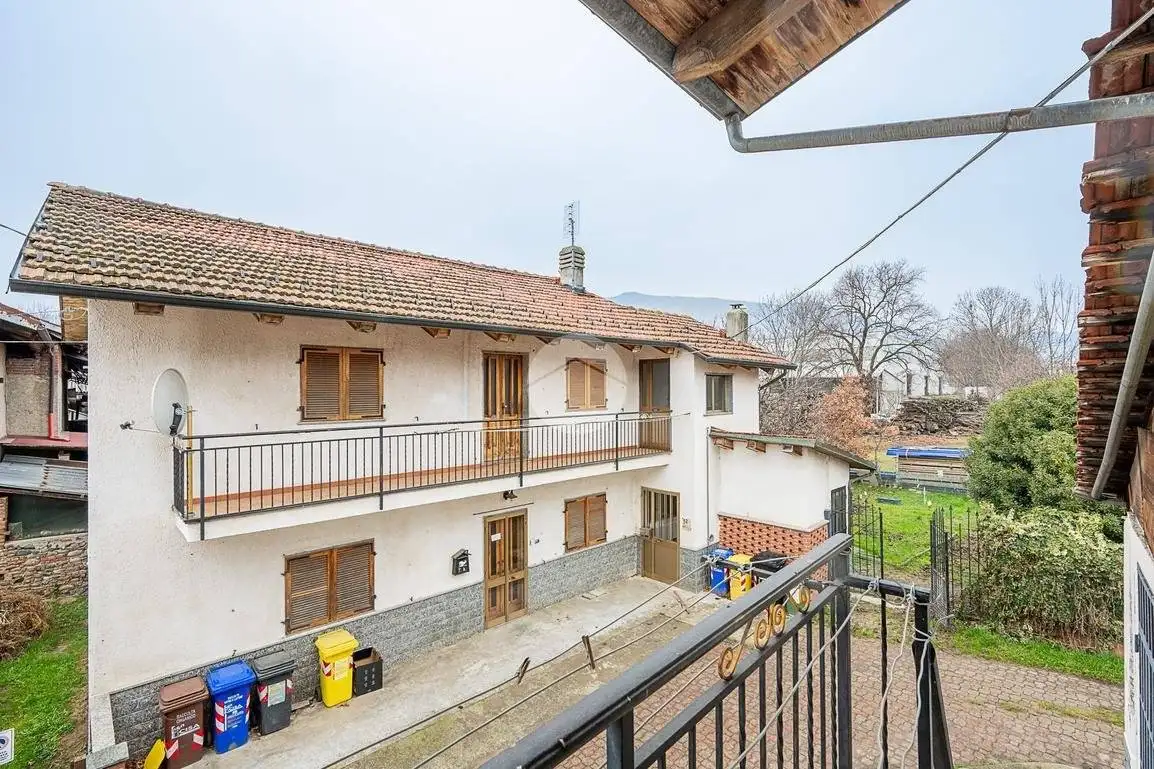 Casa indipendente in vendita a Villanova Canavese