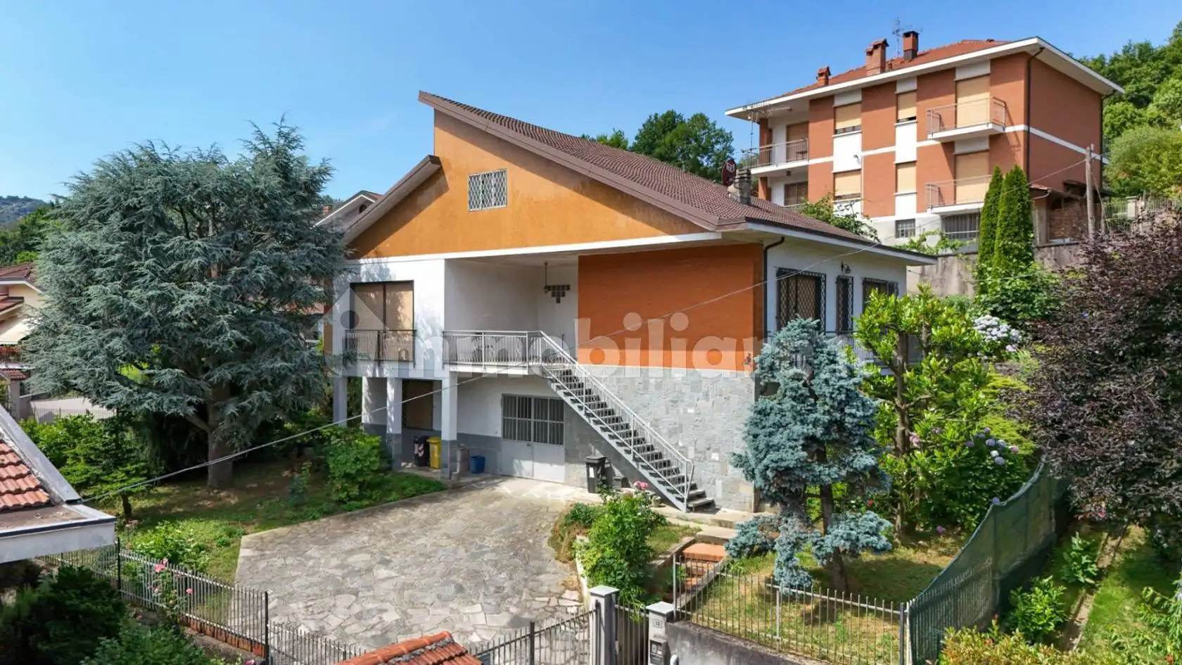 Villa in vendita a Castiglione Torinese
