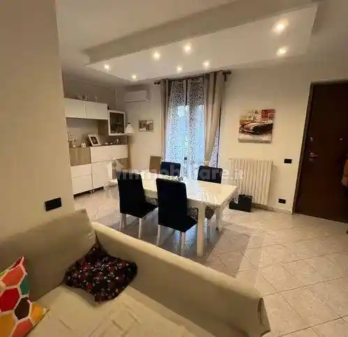 Trilocale buono stato, primo piano, Centro, Borgomanero - foto 5