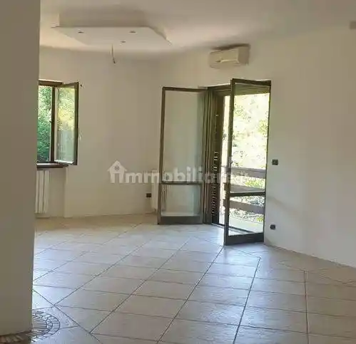 Villa unifamiliare via Biellese, Centro, Boca - foto 3