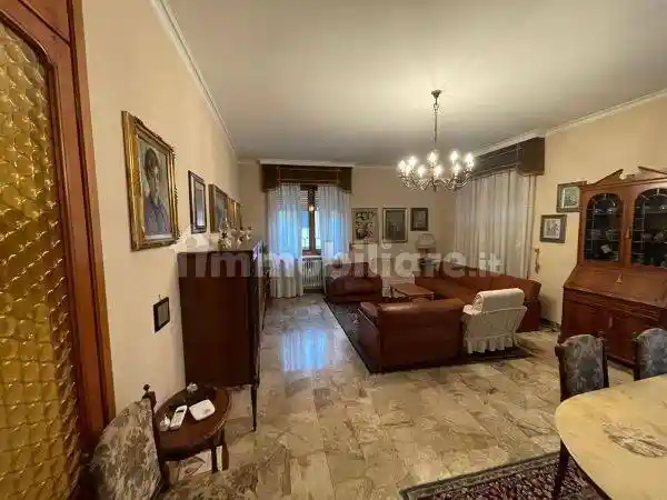 Trilocale via Tripoli 84, Semicentro, Vercelli - foto 2